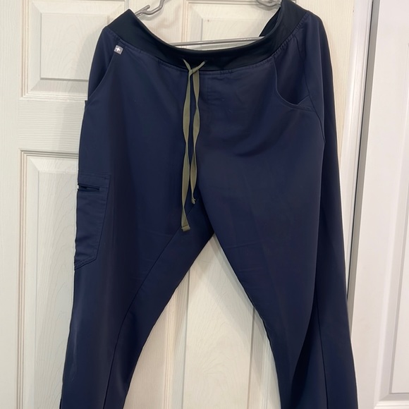 FIGS Night Sky Zamora Jogger Scrub Pants ** LIMITED EDITION COLOR - Picture 1 of 3